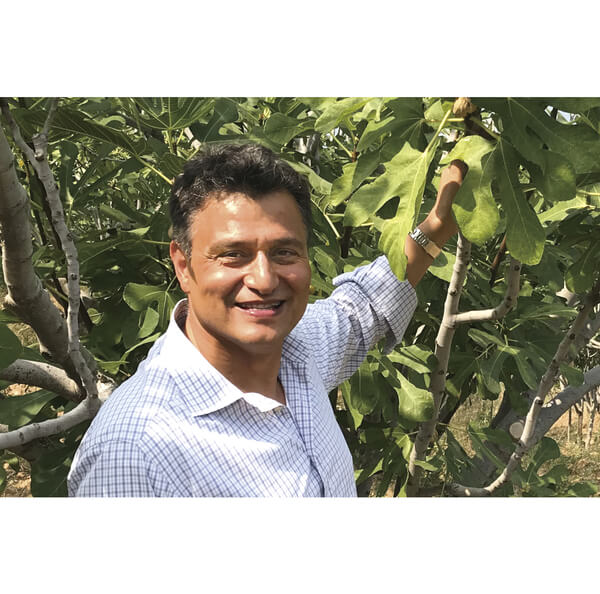 Osman Akca (オスマン アクチャ)