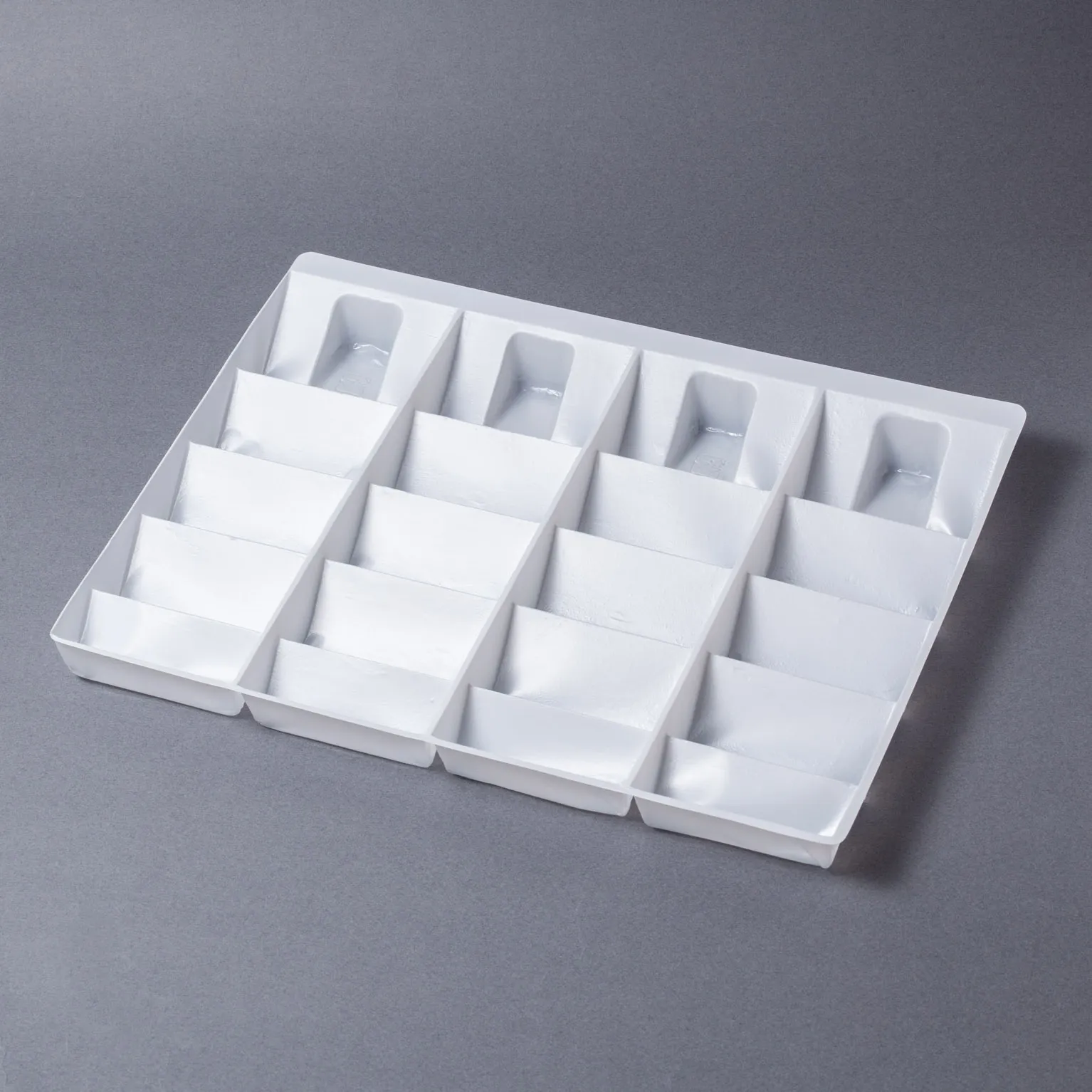 ティータイムケーキ用トレー20ケ用 100
