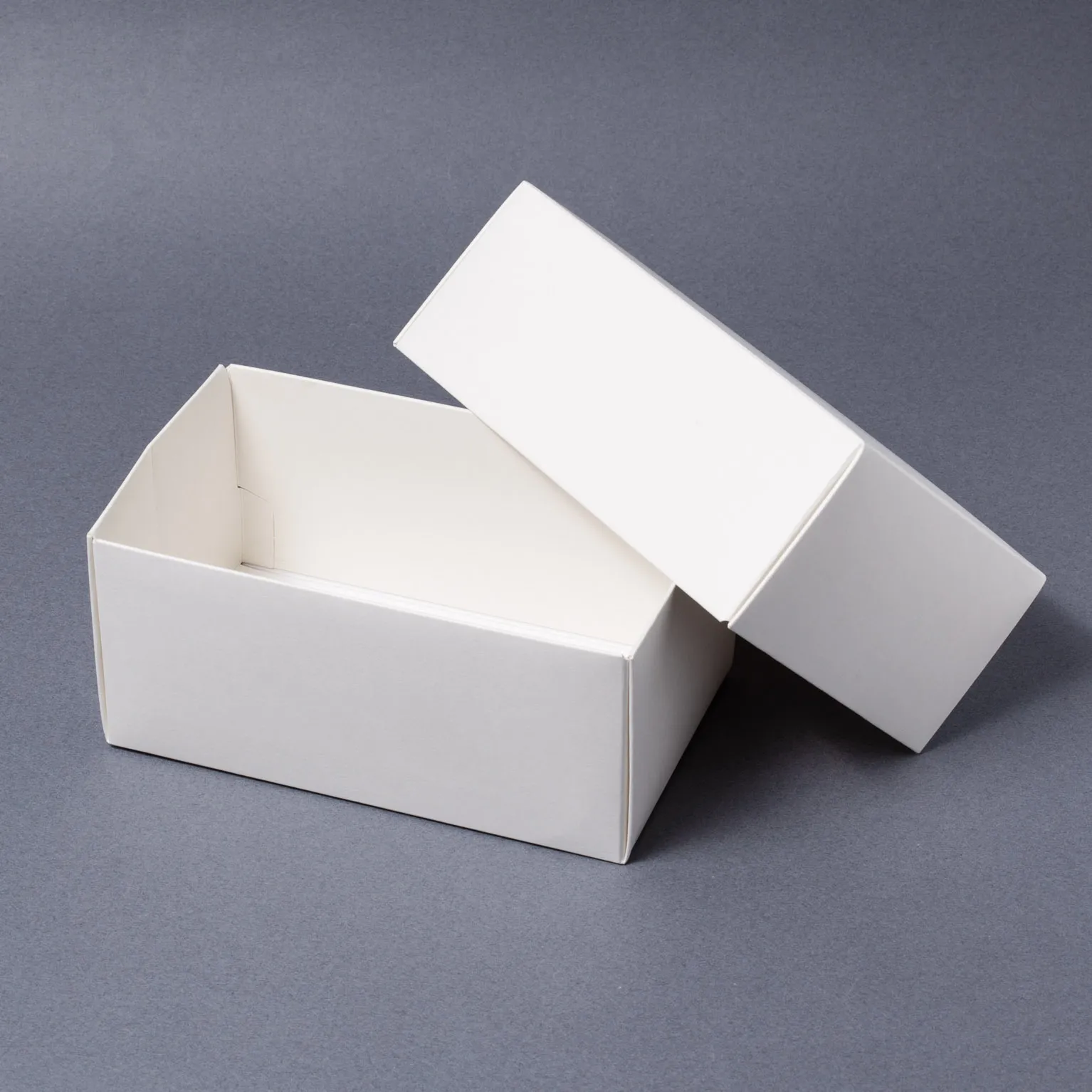 Nギフト70 オフホワイト S 100