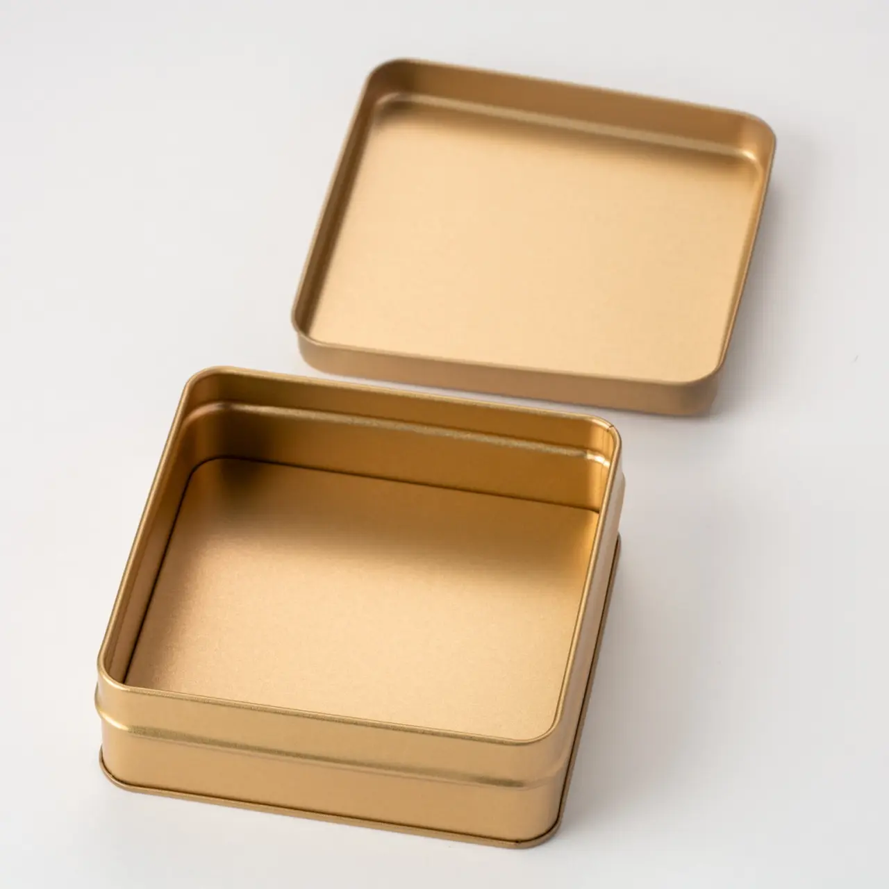スクエア缶 サテンゴールド 60