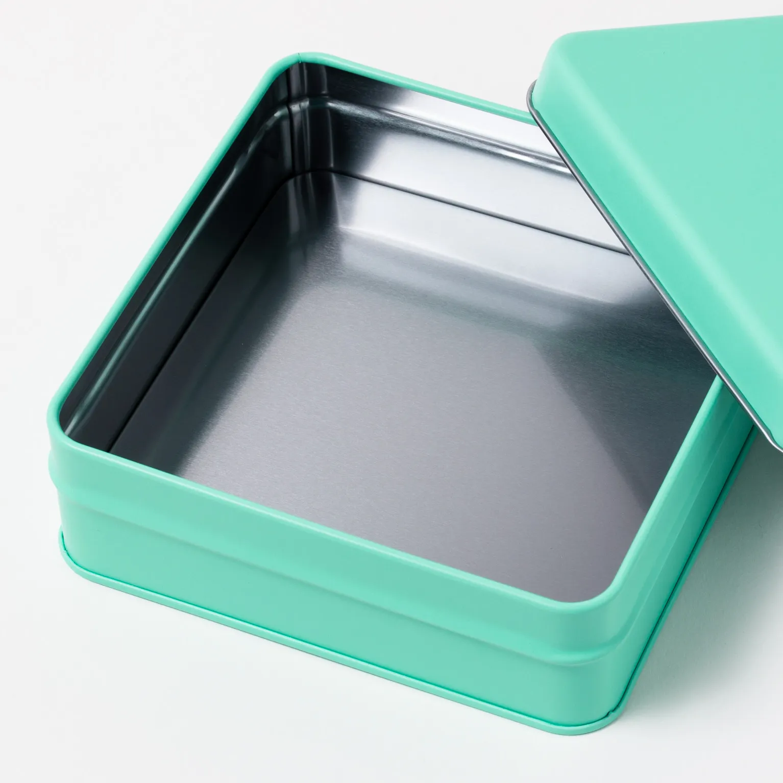 スクエア缶 ジュエリーブルー 60