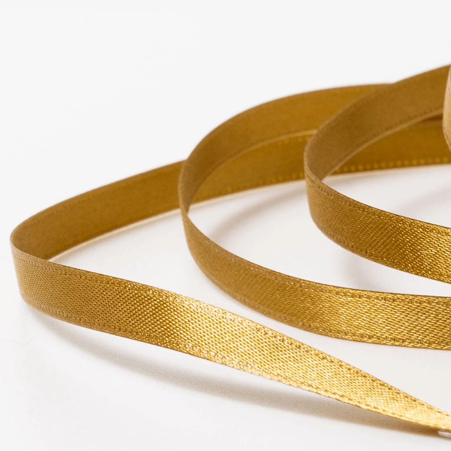 DSサテン(6mm) ライトゴールド #144 1