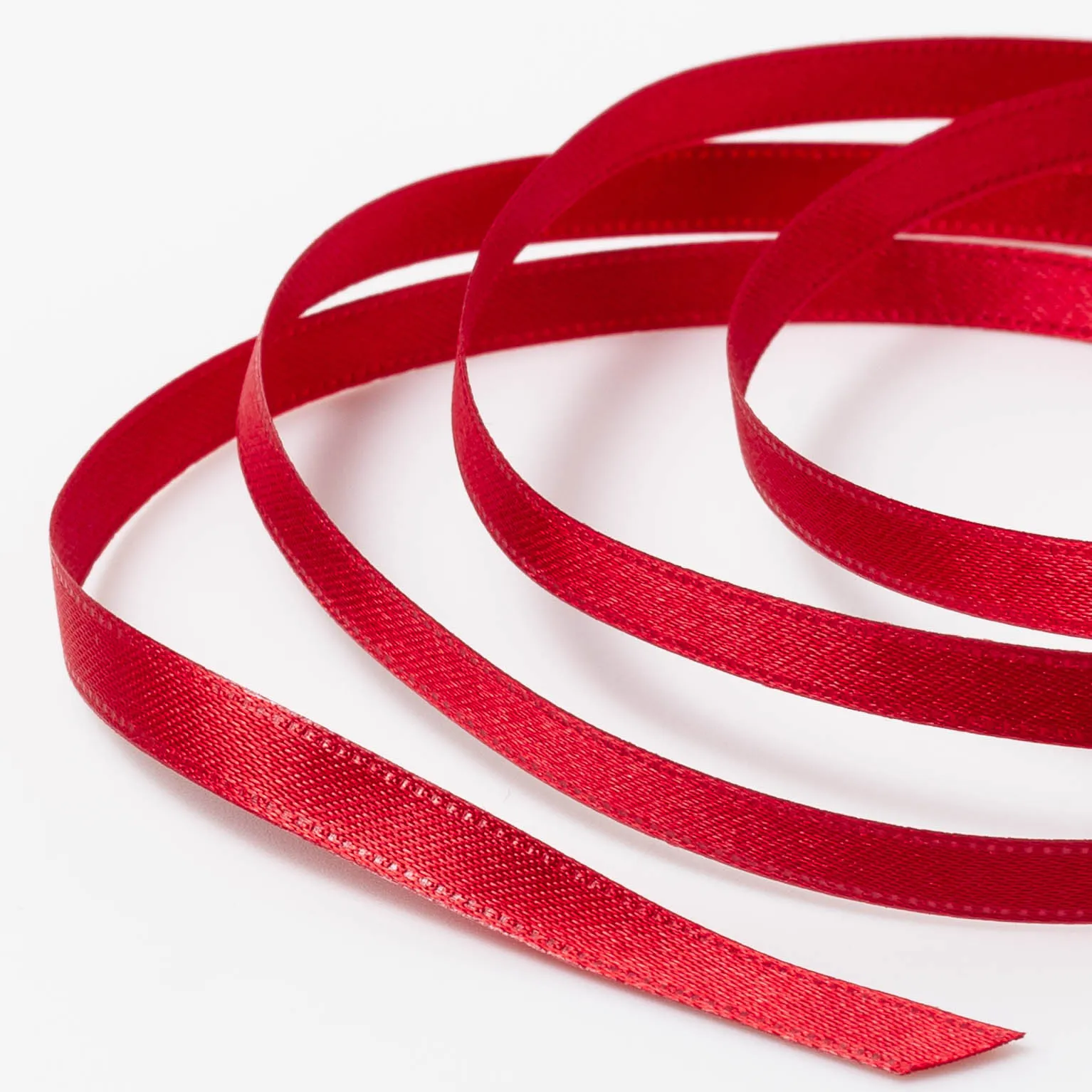 DSサテン(6mm) ディープレッド #54 1