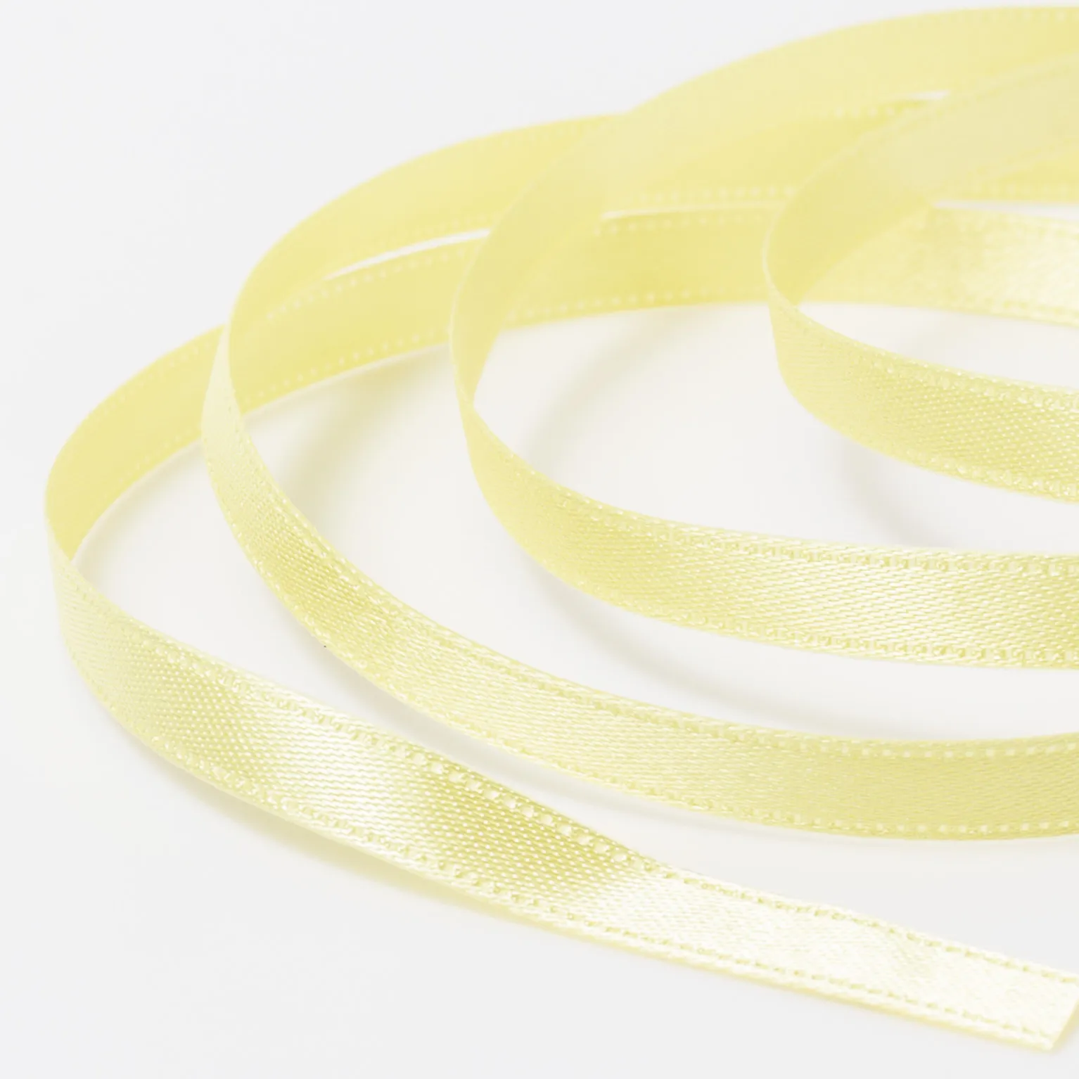 DSサテン(6mm) ライトイエロー #16 1