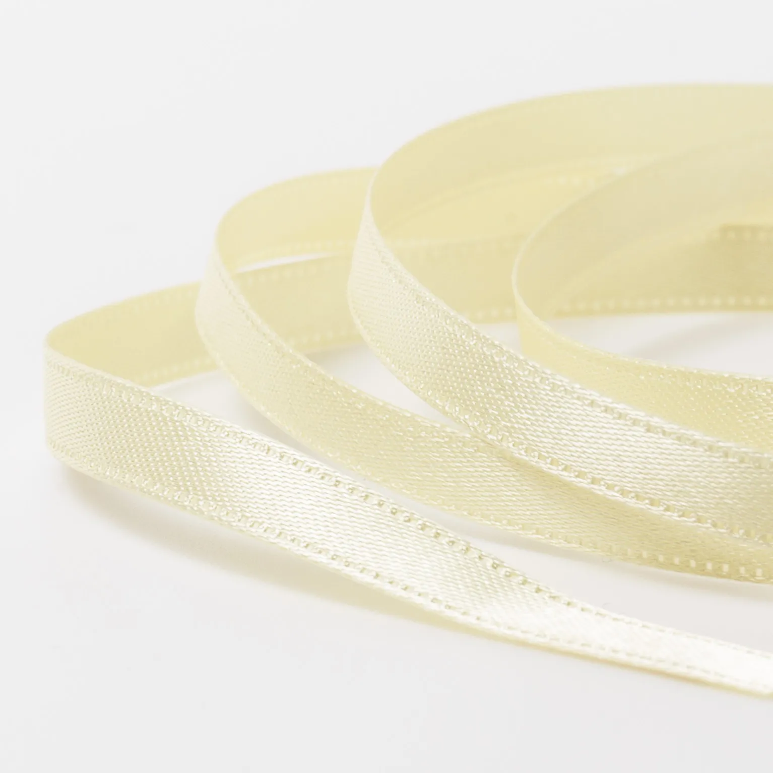 DSサテン(6mm) クリーム#22 1