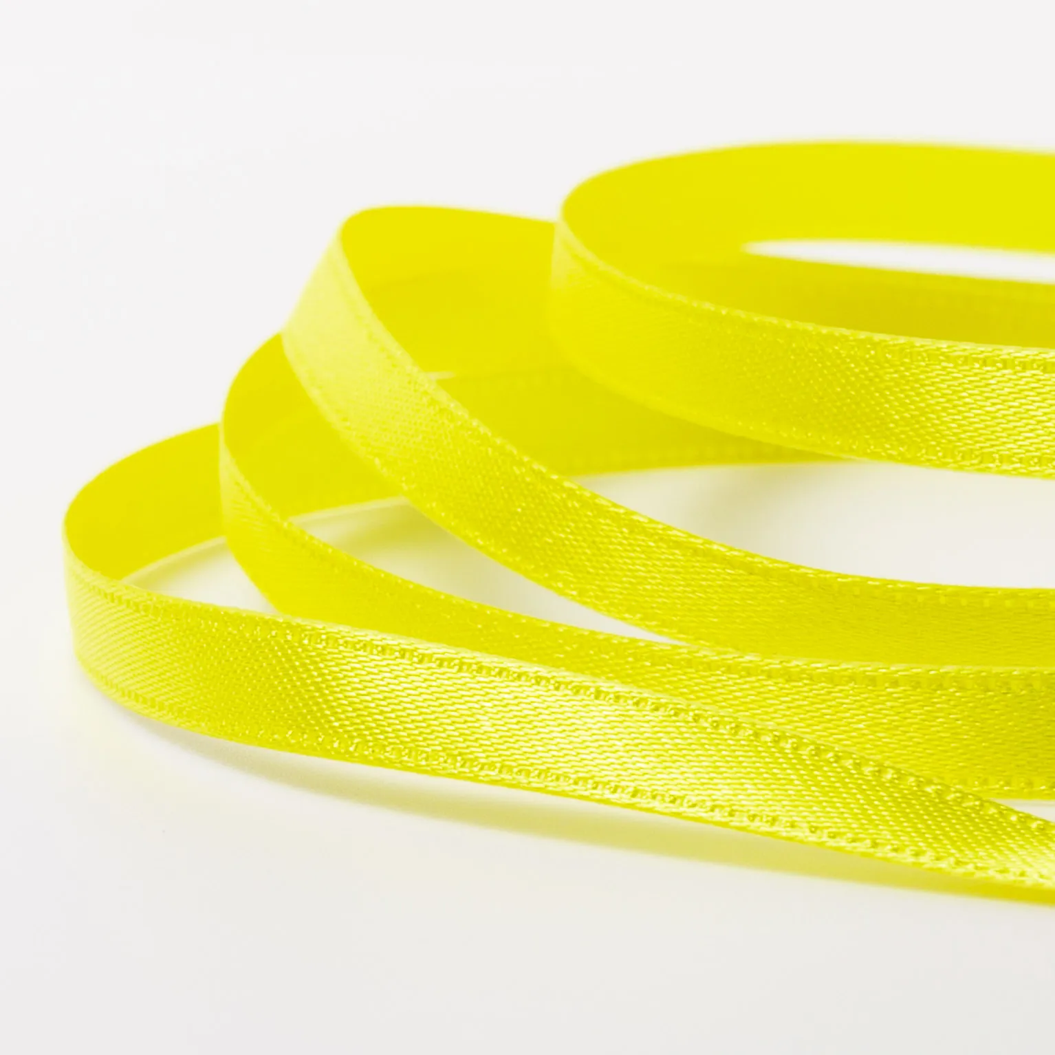 DSサテン(6mm) イエロー#23 1