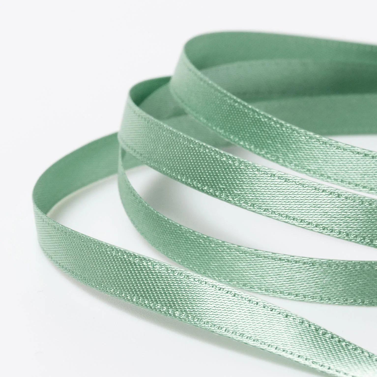 DSサテン(6mm) ミストグリーン#28 1