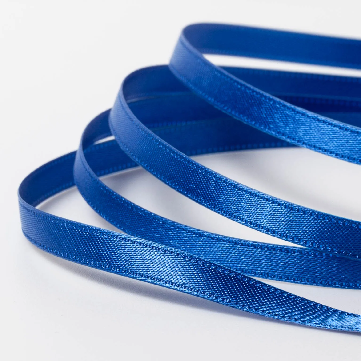 DSサテン(6mm) ロイヤルブルー#37 1