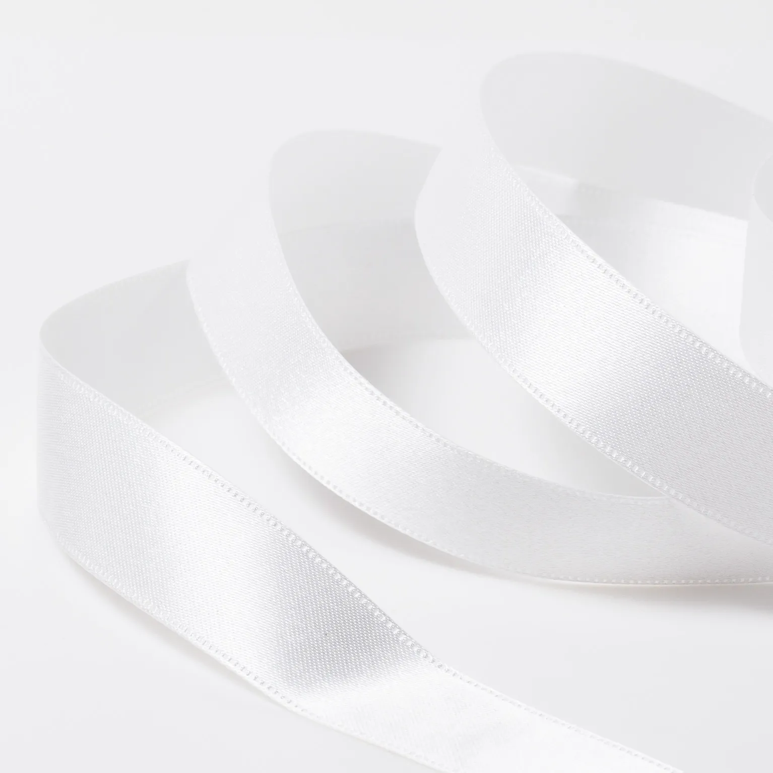 DSサテン(18mm) シェルホワイト #42 1