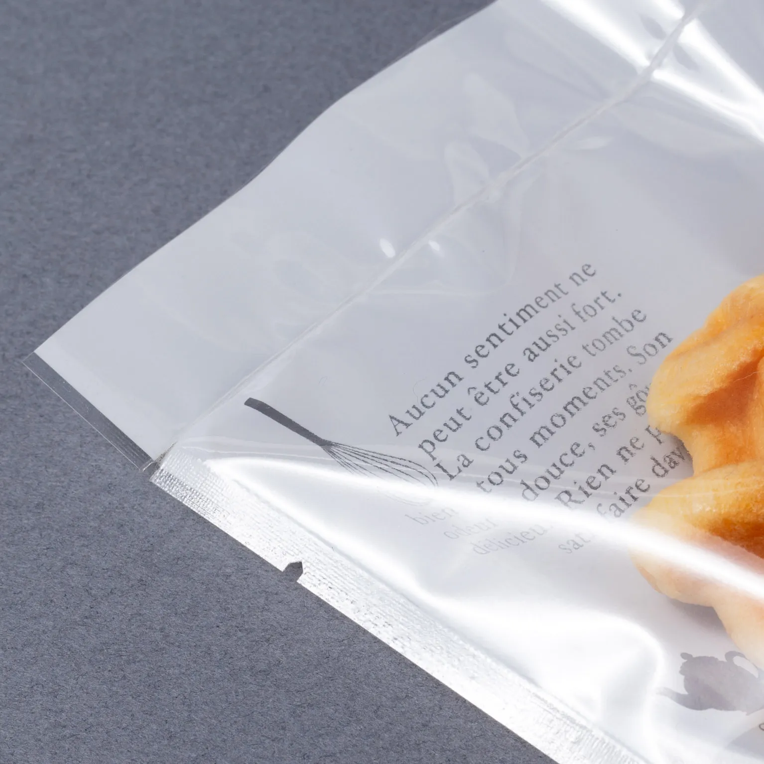 Z-133-1 仏語＆ツール柄(L)白 500