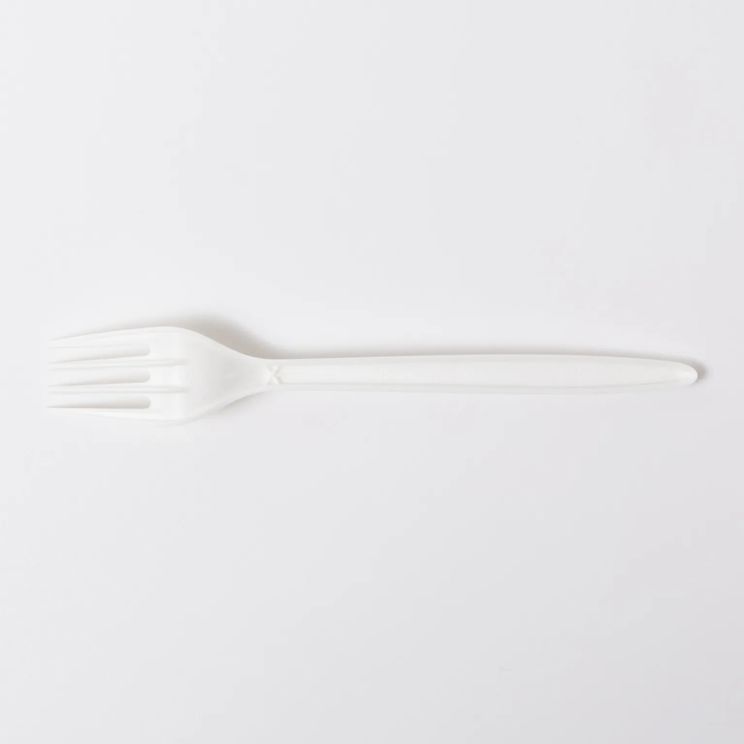 C-PLAフォーク白 (個包装) 17CM 2000