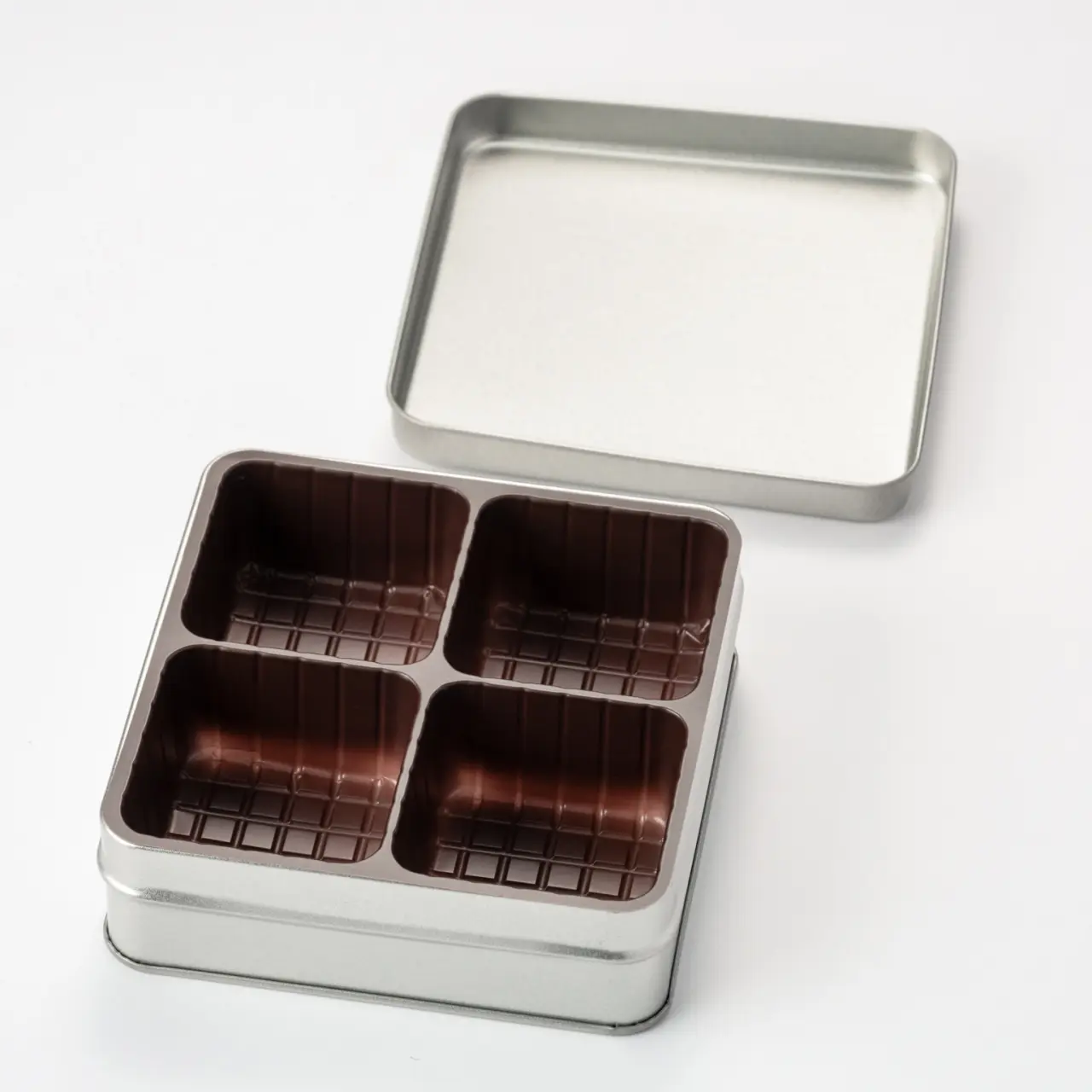 スクエア缶 サテンシルバー 60