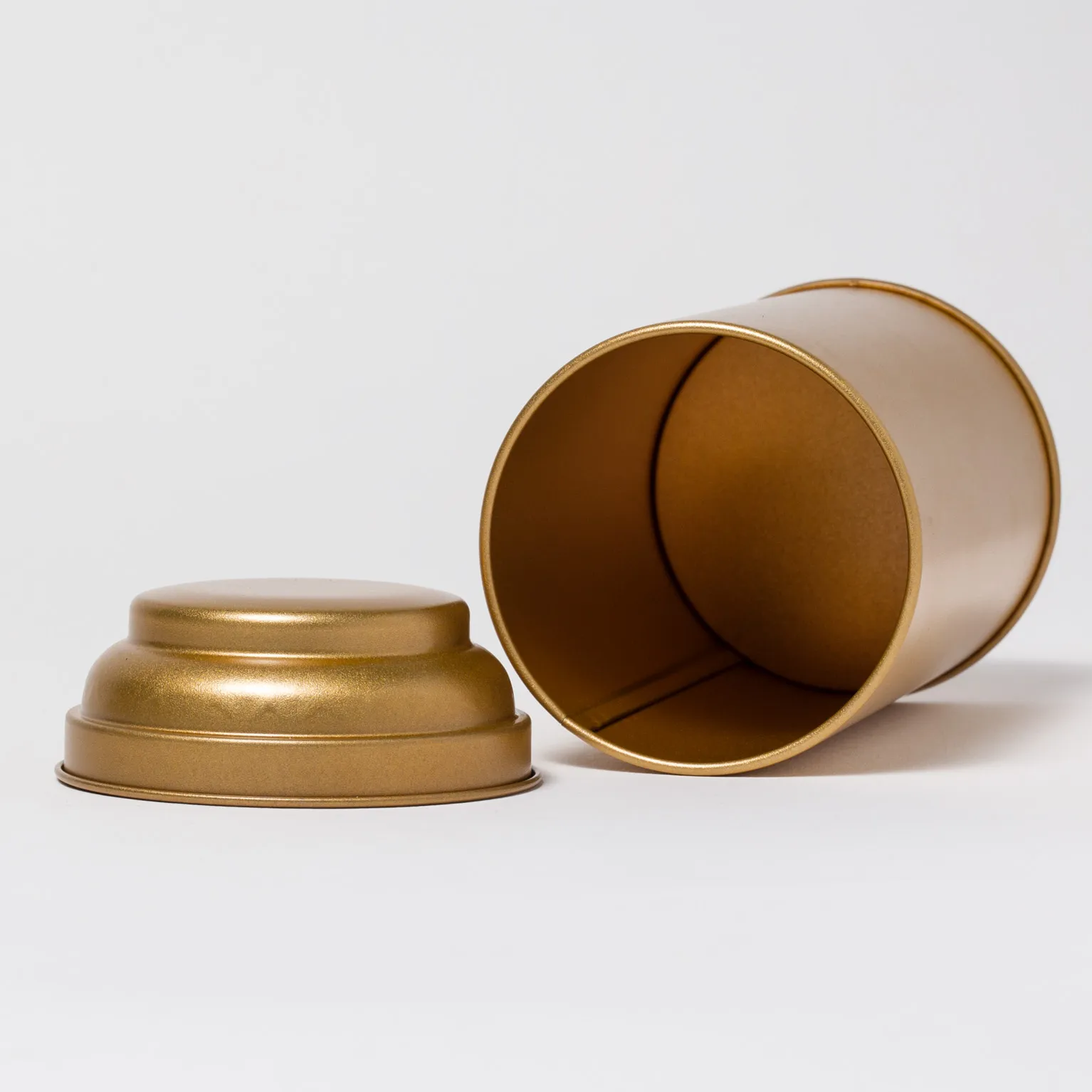 セルクル缶 サテンゴールド 54