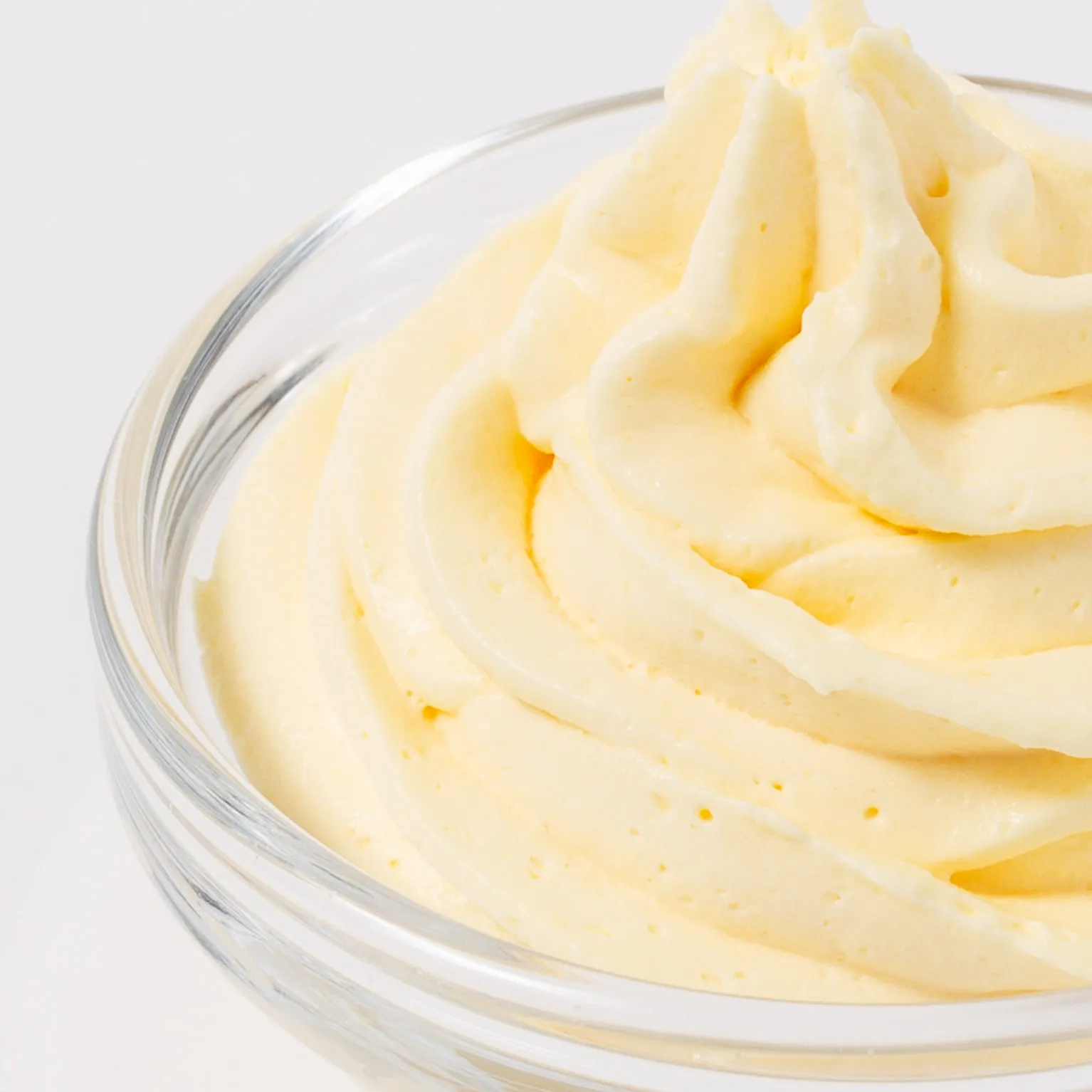 Nakazawa冷凍カスタードホイップ 500