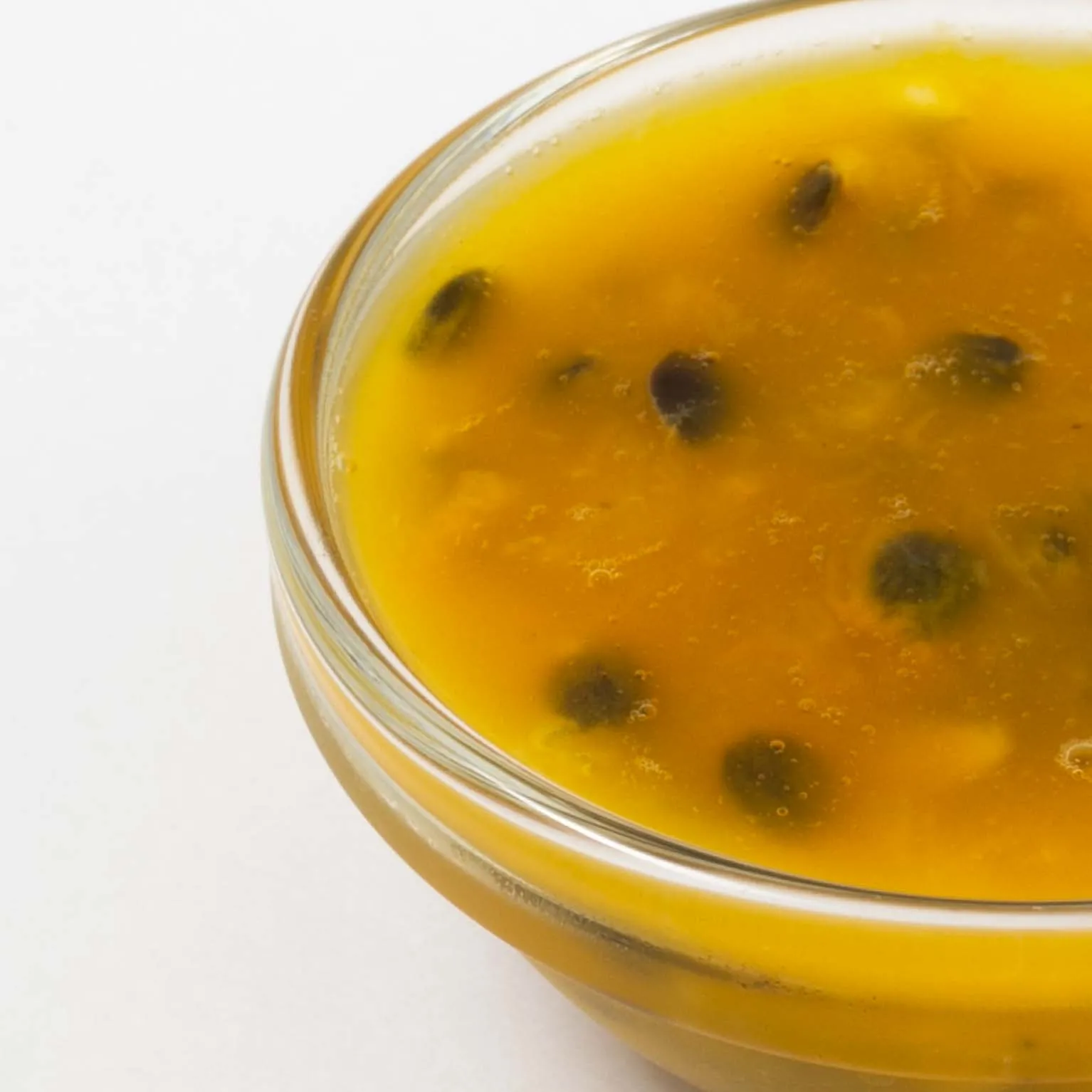 キャップフリュイ パッションフルーツシードピューレ(無糖) 1