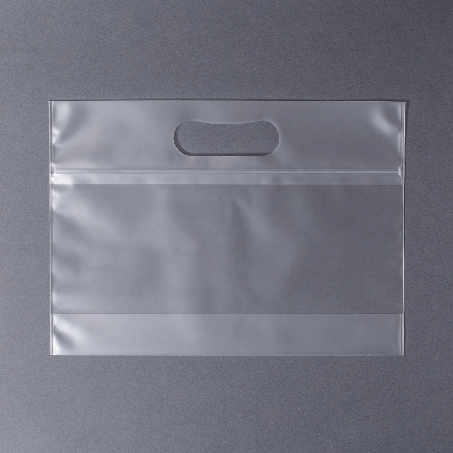 KT-15 チャック付手提袋(中) (250×30×180) 50