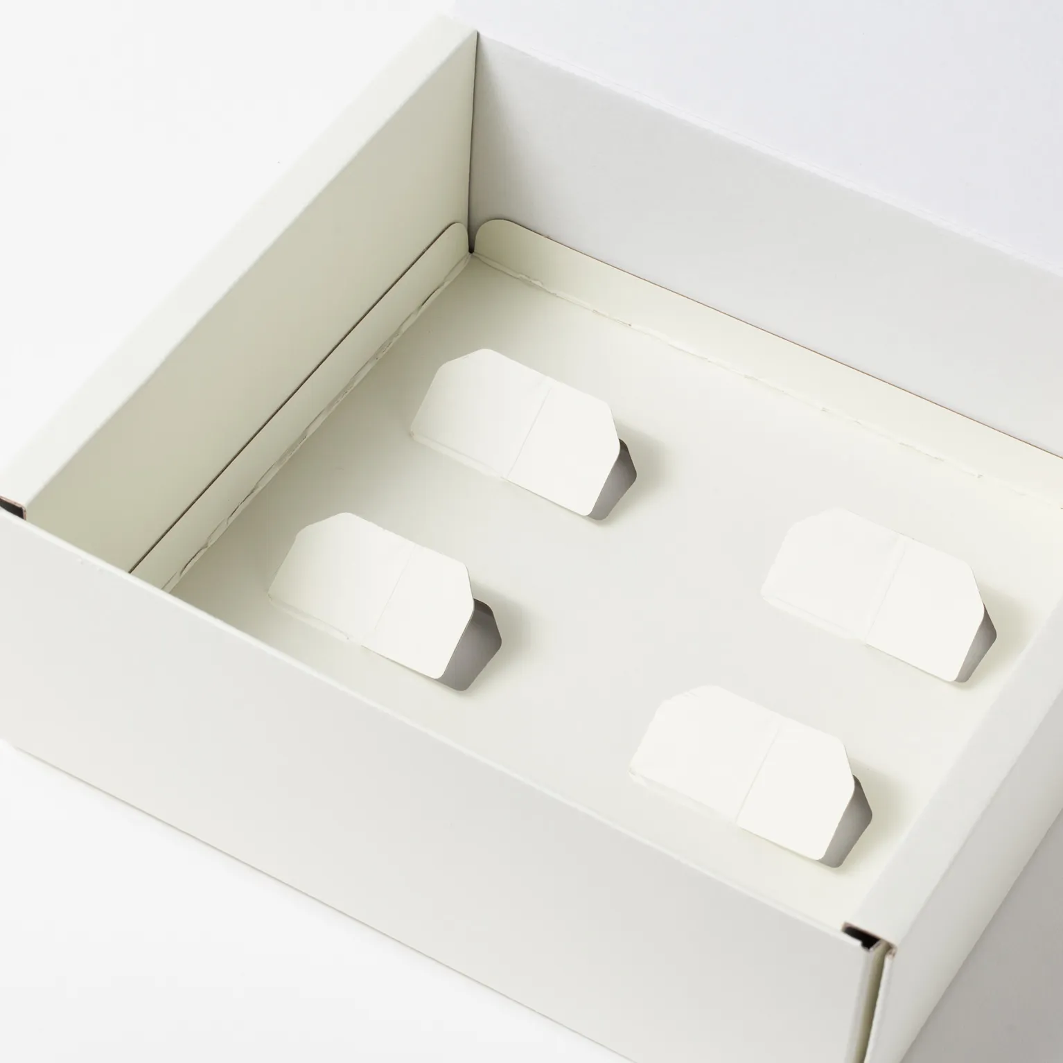 SDギフト ミルキー 18×18 100