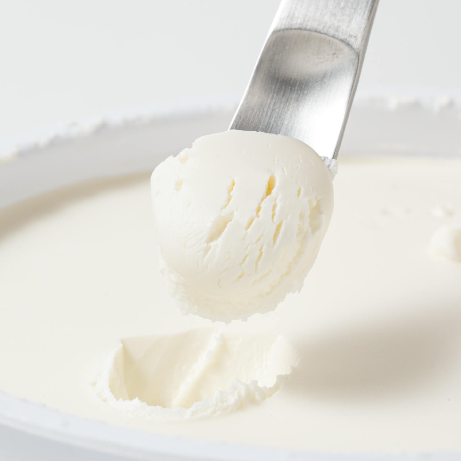 サワークリーム 180ml : 乳製品 | プロの仕入れはorderie (オーダリー)