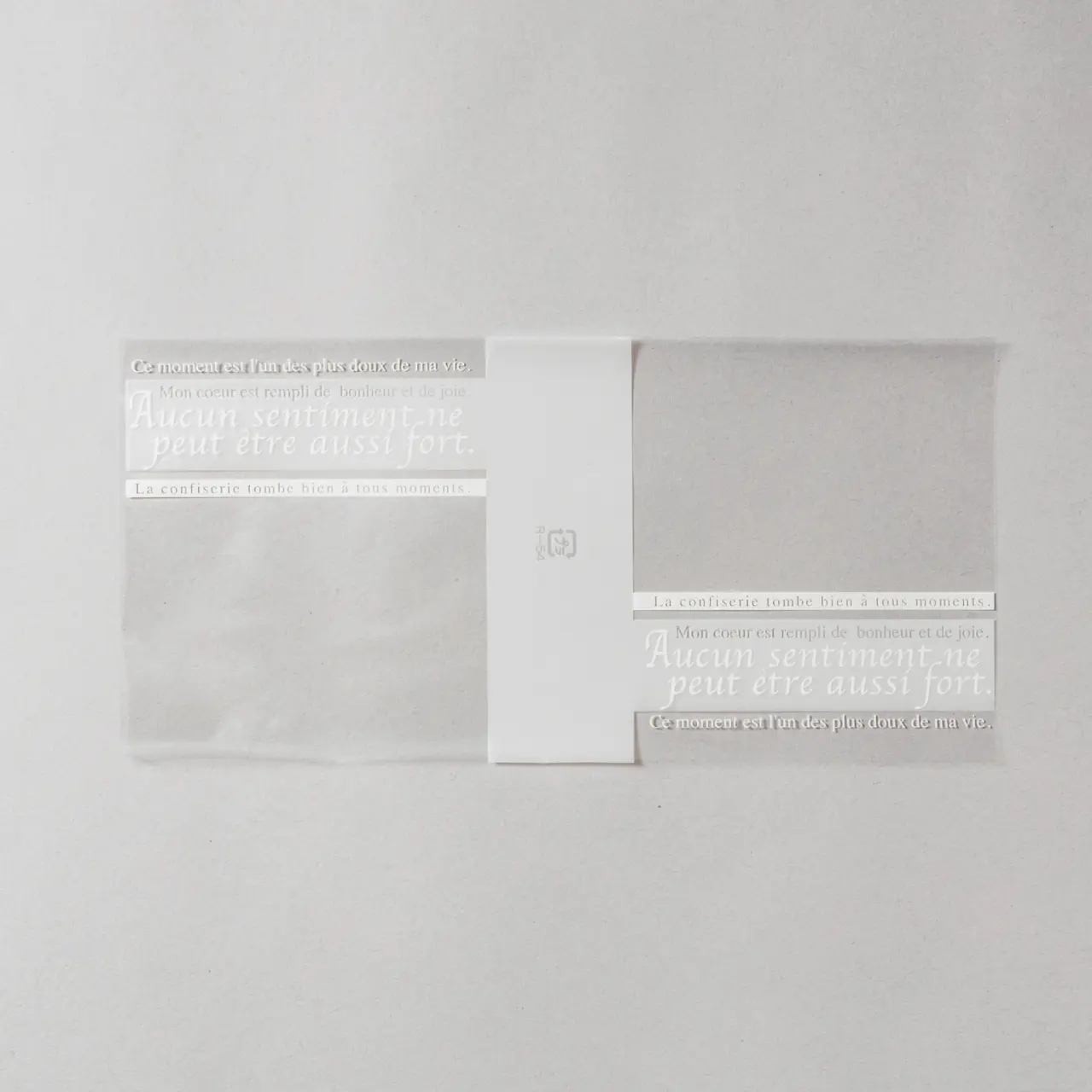 R-54-1 カットロールケーキ用シート 白 110×220mm 1000