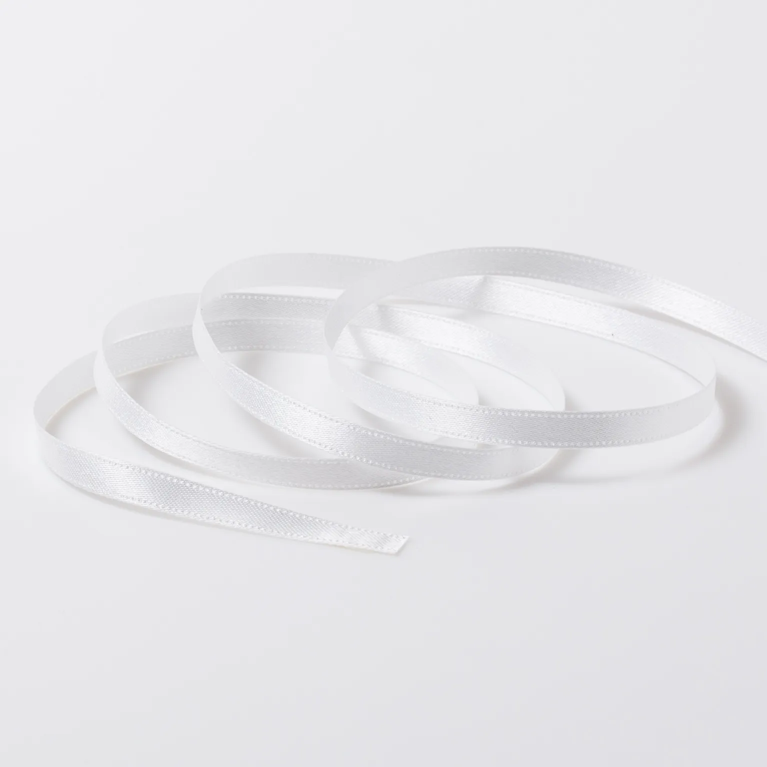 DSサテン(6mm) シェルホワイト #42 1