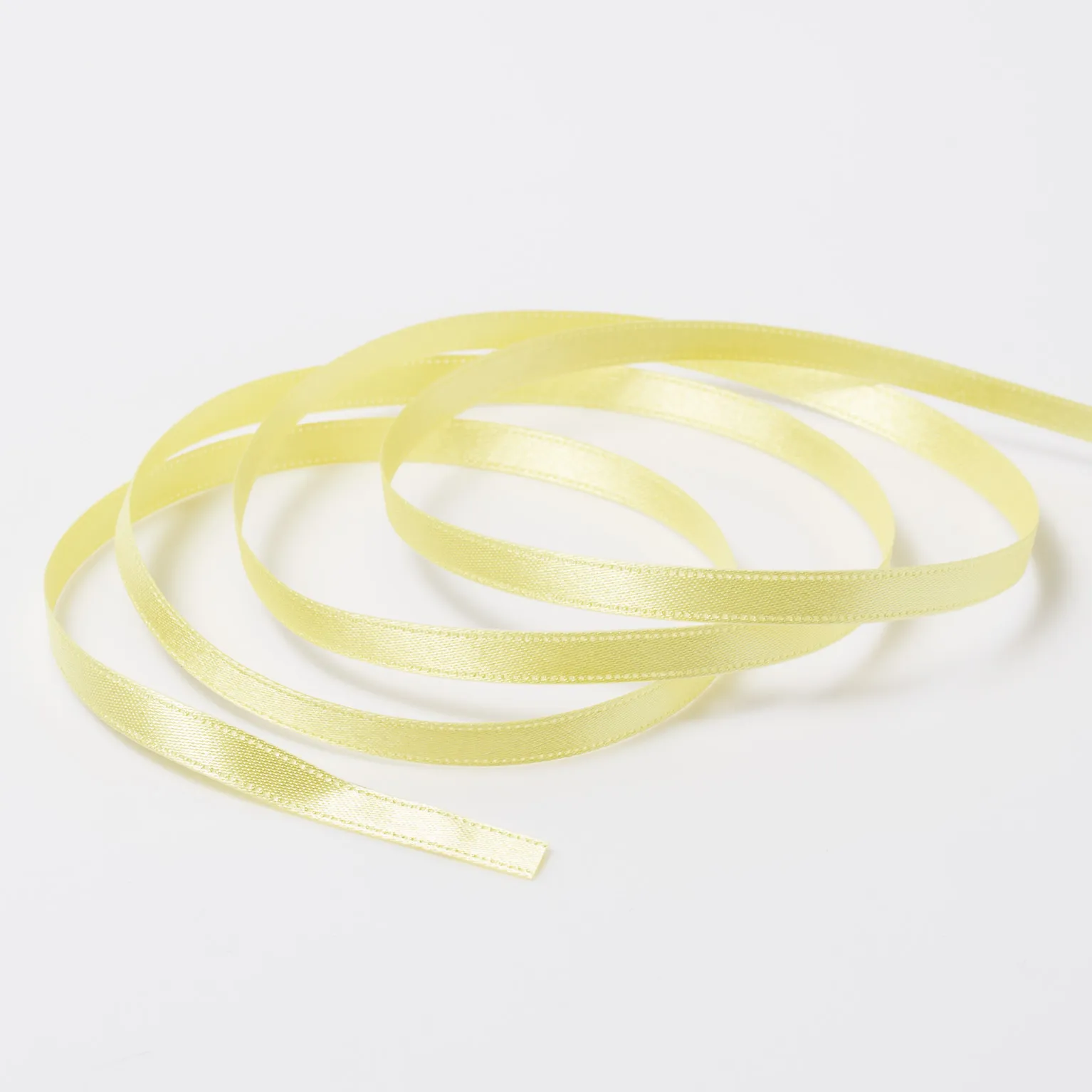 DSサテン(6mm) ライトイエロー #16 1