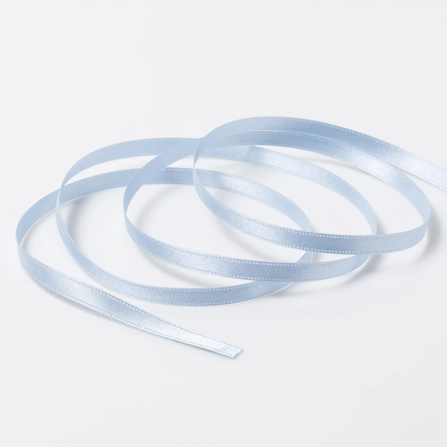 DSサテン(6mm) アイスブルー #35 1