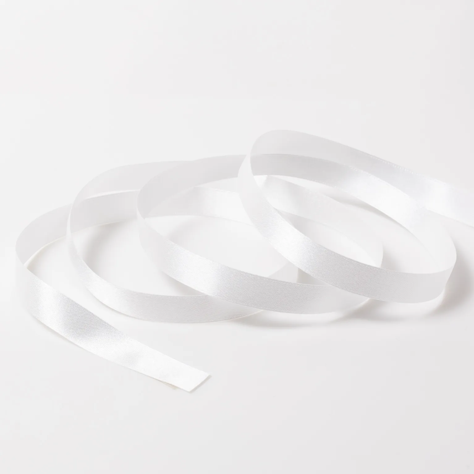 DSサテン(6mm) シェルホワイト #42 1