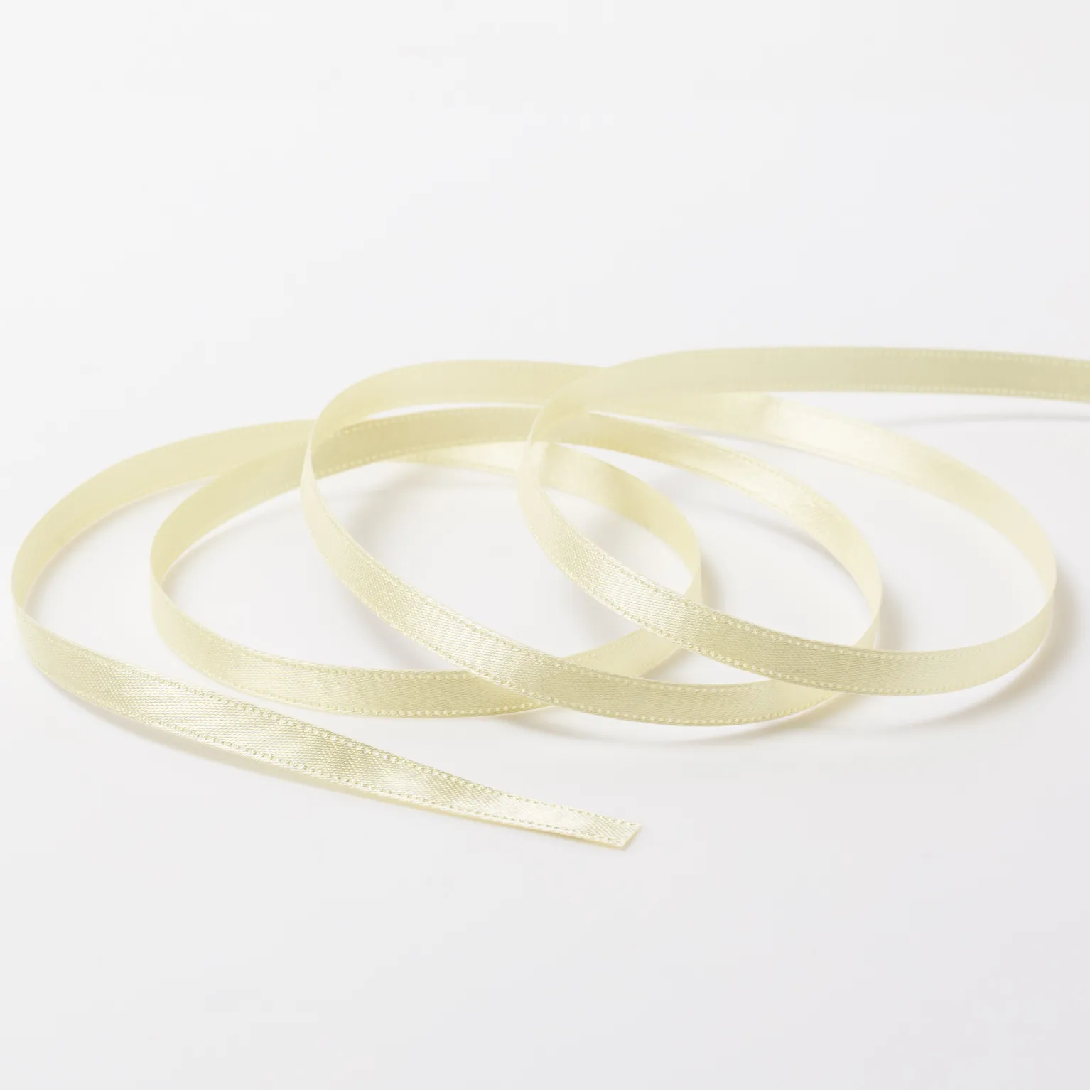 DSサテン(6mm) クリーム#22 1