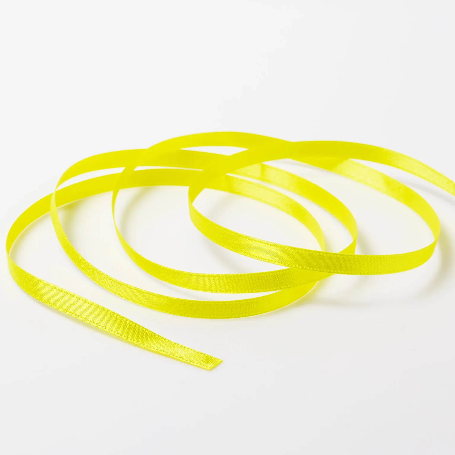 DSサテン(6mm) イエロー#23 1