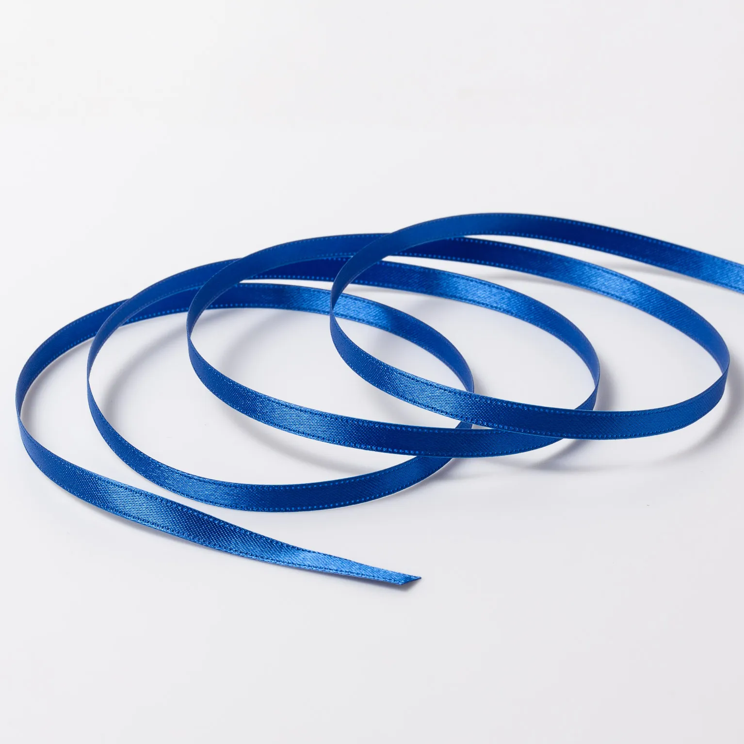 DSサテン(6mm) ロイヤルブルー#37 1