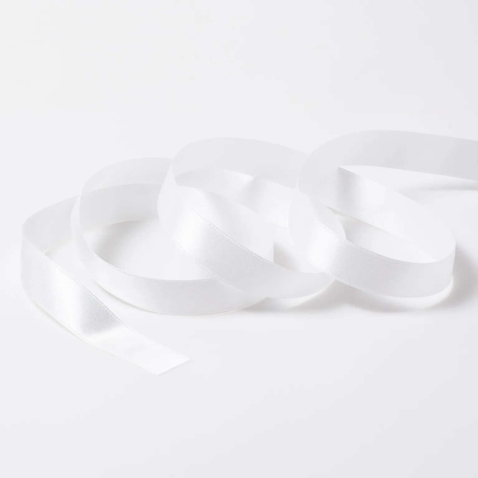 DSサテン(18mm) シェルホワイト #42 1