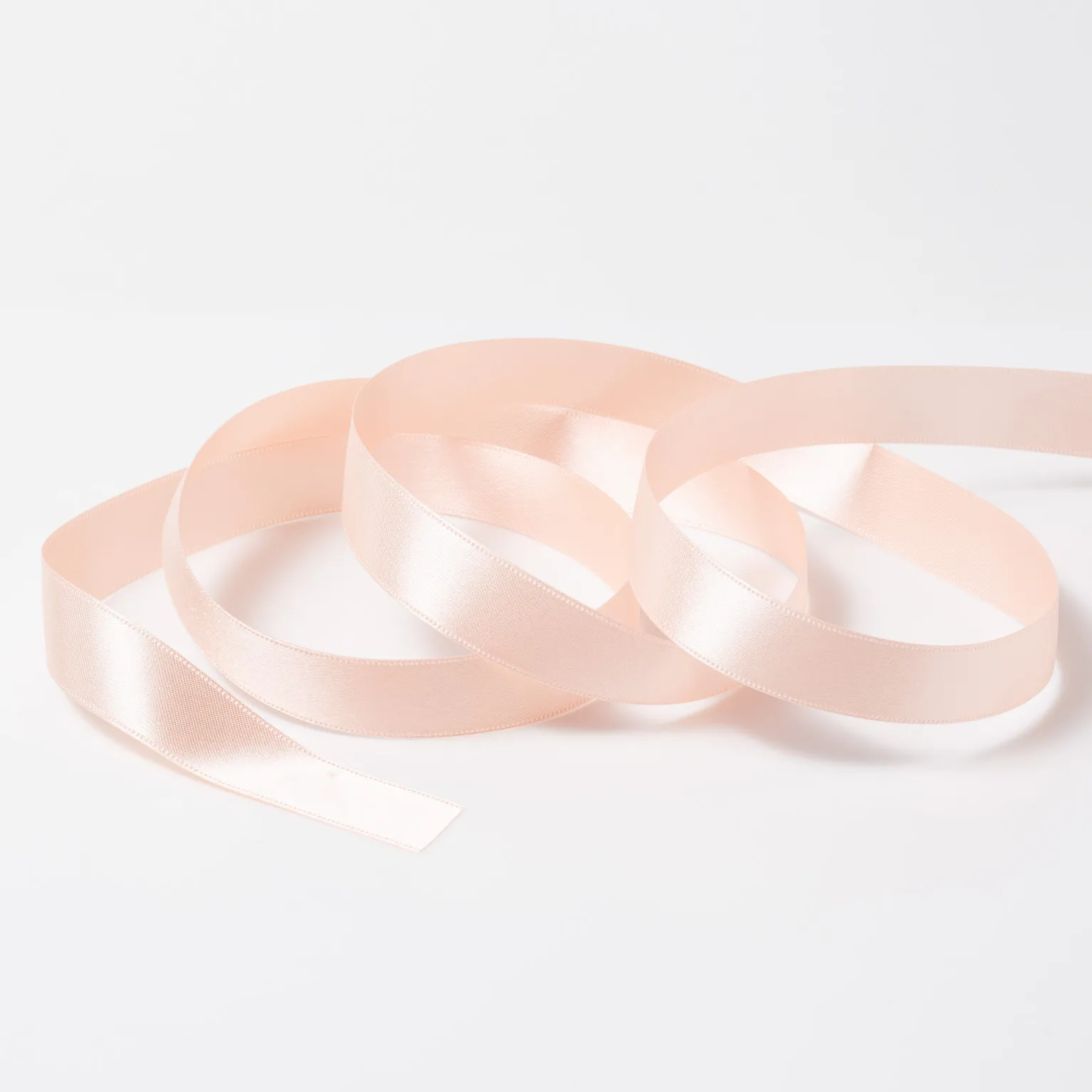 DSサテン(18mm) ピーチベージュ #13 1