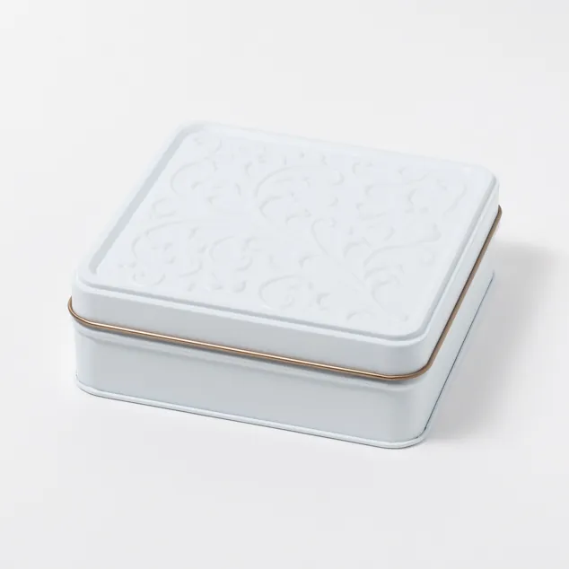 KARAKUSA缶 ミルク